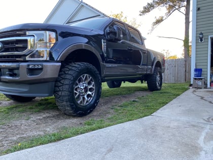 3 Inch Lifted 2021 Ford F-250 Super Duty 4WD