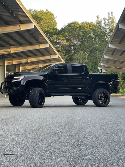 6 Inch Lifted 2019 Chevy Colorado 4WD