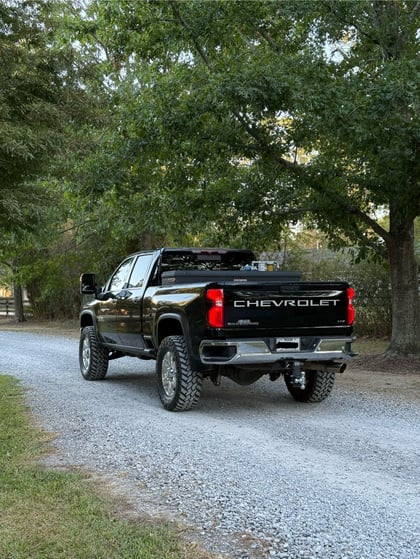 2.5 inch Lifted 2020 Chevy Silverado 2500 HD 4WD