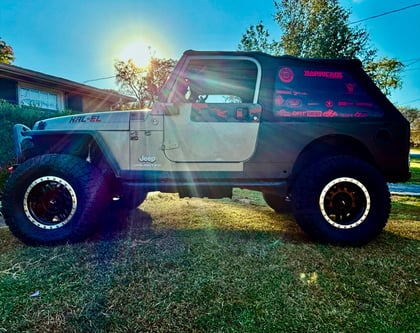 4 Inch Lifted 2004 Jeep Wrangler Unlimited 4WD