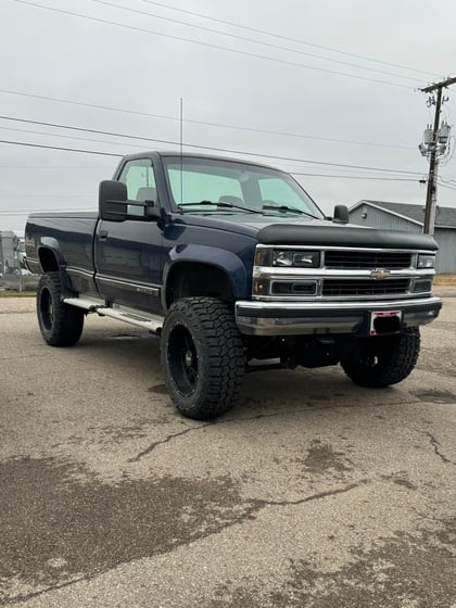 6 Inch Lifted 1996 Chevy K2500 4WD