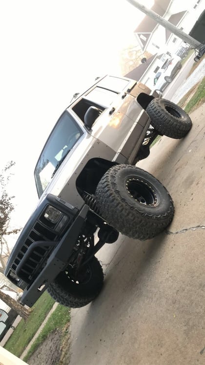 4.5 Inch Lifted 2001 Jeep Cherokee 4WD
