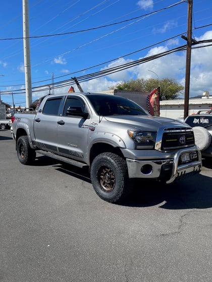 3.5 Inch Lifted 2012 Toyota Tundra 4WD