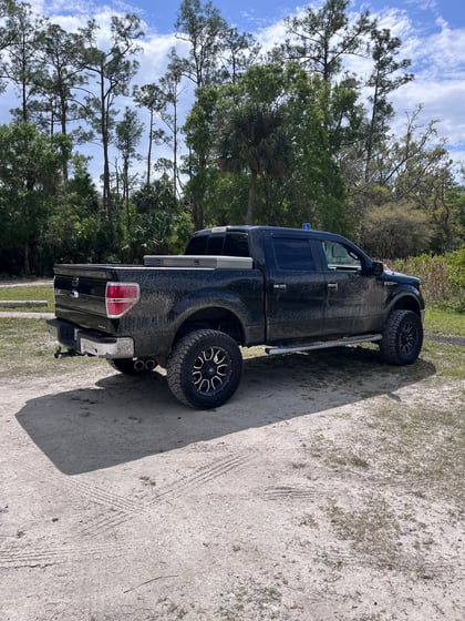 6 Inch Lifted 2013 Ford F-150 RWD