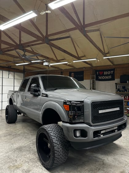 6 Inch Lifted 2014 Ford F-250 Super Duty 4WD