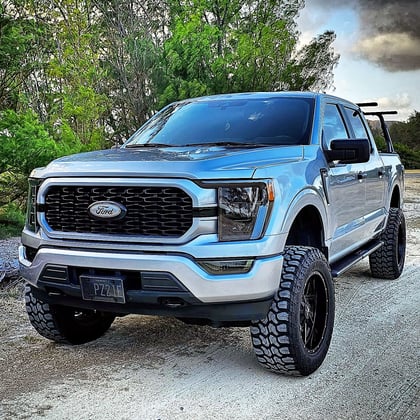 View build 6 Inch Lifted 2021 Ford F-150 | Rough Country