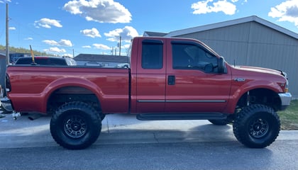 4 Inch Lifted 2000 Ford F-250 Super Duty 4WD