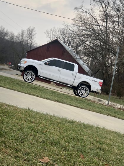 6 Inch Lifted 2011 Ford F-150
