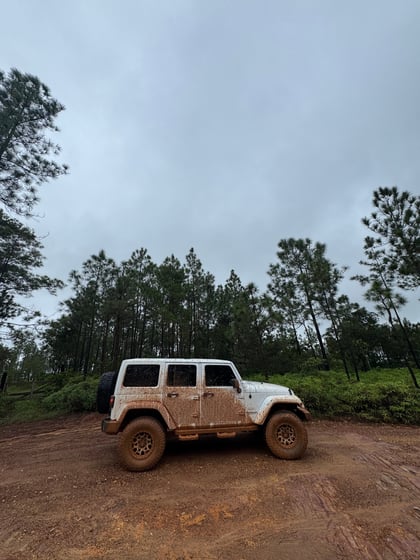 3.5 Inch Lifted 2011 Jeep Wrangler Unlimited Sahara 4WD