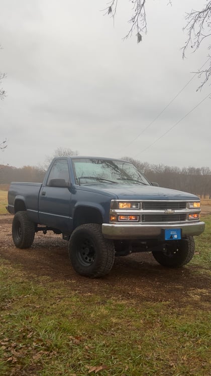 4 Inch Lifted 1995 Chevy K1500 4WD