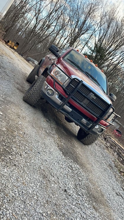 2 inch Lifted 2006 Dodge Ram 2500 4WD