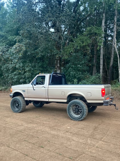 4 Inch Lifted 1997 Ford F-250