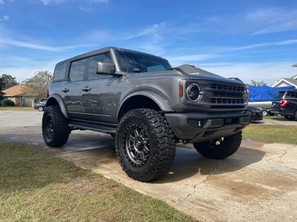 3.5 Inch Lifted 2022 Ford Bronco 4WD