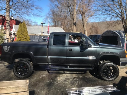 3 Inch Lifted 2005 Chevy Silverado 2500 HD 4WD