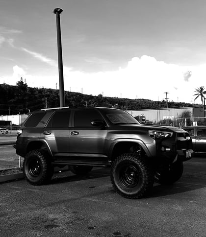 6 Inch Lifted 2018 Toyota 4Runner 4WD