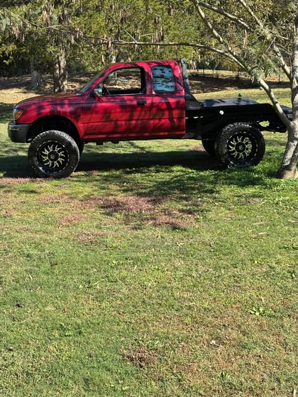 6 Inch Lifted 1998 Toyota Tacoma 4WD