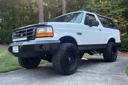 2.5 inch Lifted 1995 Ford Bronco 4WD