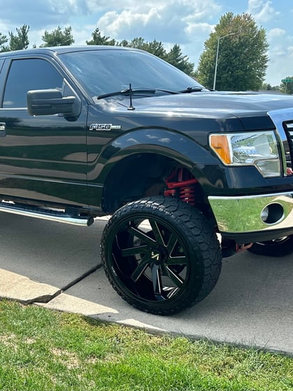 6 Inch Lifted 2011 Ford F-150 4WD