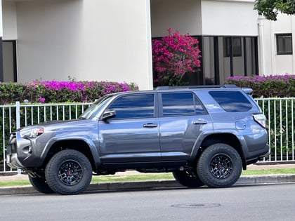 2 inch Lifted 2023 Toyota 4Runner