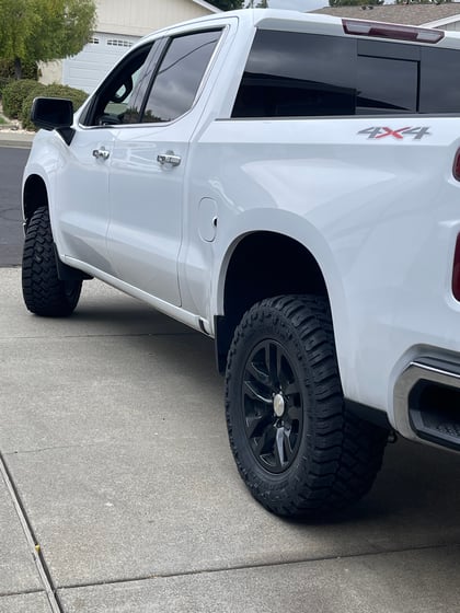 3.5 Inch Lifted 2019 Chevy Silverado 1500 4WD