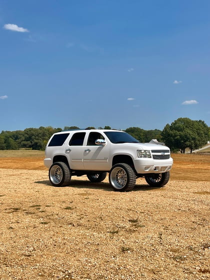 7.5 Inch Lifted 2012 Chevy Tahoe 4WD