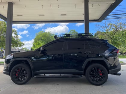 2.5 inch Lifted 2019 Toyota RAV4 AWD