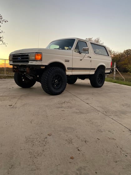 4 Inch Lifted 1991 Ford Bronco 4WD