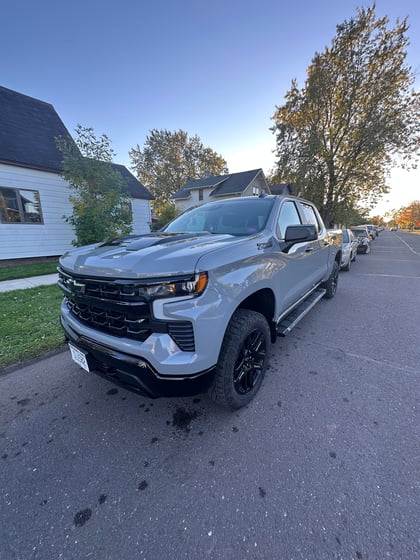 2024 Chevy Silverado 1500 LT Trail Boss 4WD