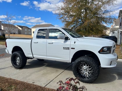 6 Inch Lifted 2017 Ram 1500 4WD