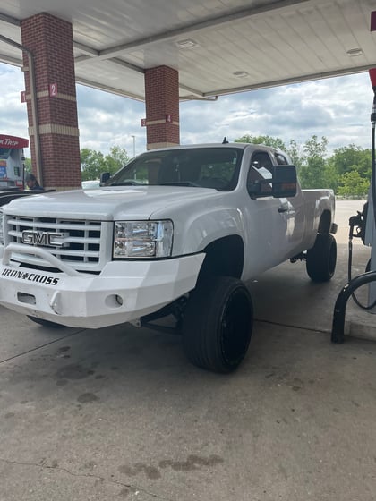 6 Inch Lifted 2008 GMC Sierra 1500 4WD