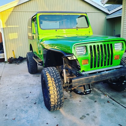 4.5 Inch Lifted 1993 Jeep Wrangler YJ 4WD