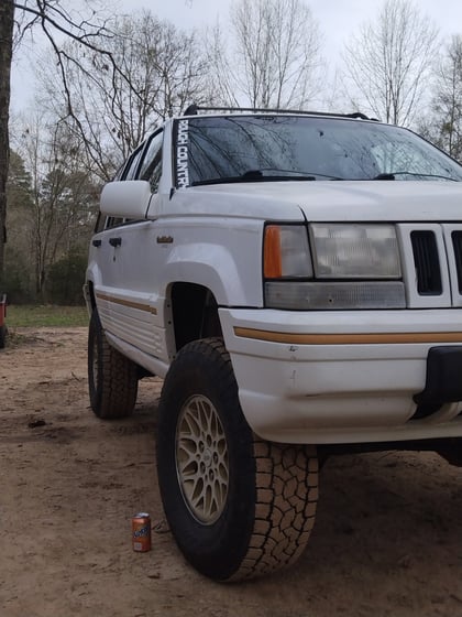4 Inch Lifted 1995 Jeep Grand Cherokee 4WD