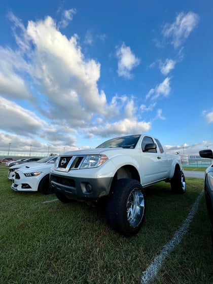 6 Inch Lifted 2016 Nissan Frontier 2WD