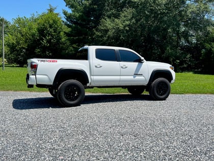 3.5 Inch Lifted 2023 Toyota Tacoma 4WD