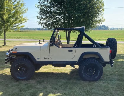 4 Inch Lifted 1990 Jeep Wrangler YJ 4WD