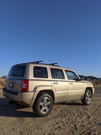 2 inch Lifted 2010 Jeep Patriot 4WD