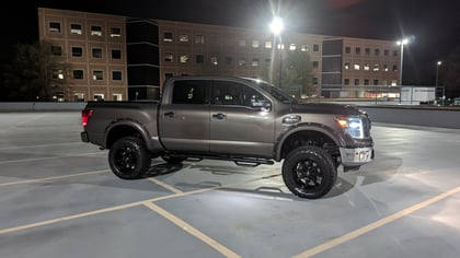 6 Inch Lifted 2017 Nissan Titan 4WD