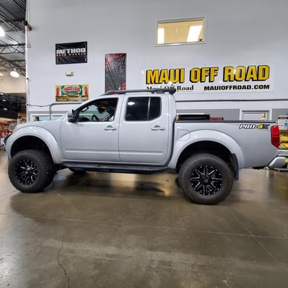 6 Inch Lifted 2016 Nissan Frontier 4WD