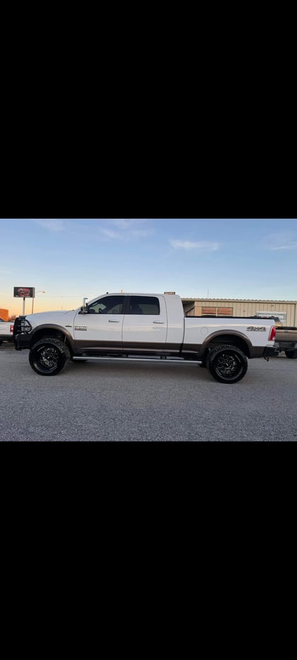 2.5 inch Lifted 2017 Ram 2500 4WD