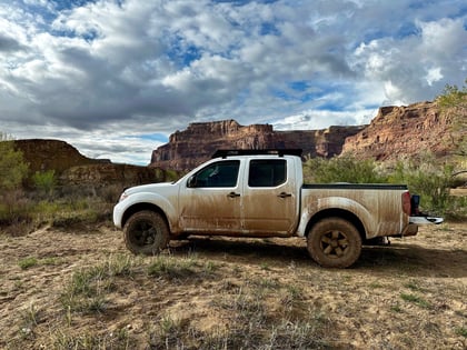 2.5 inch Lifted 2020 Nissan Frontier 4WD