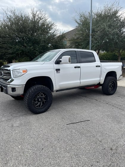 6 Inch Lifted 2017 Toyota Tundra 4WD