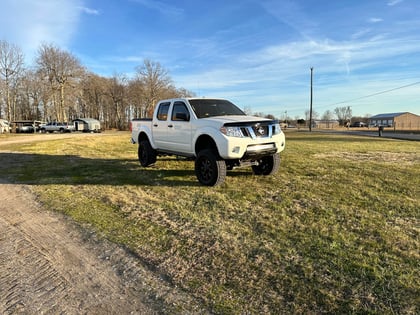 7 Inch Lifted 2018 Nissan Frontier 4WD
