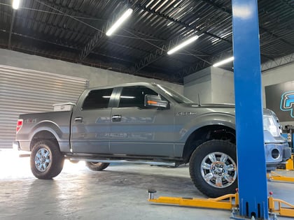 3.5 Inch Lifted 2016 Ford F-150 4WD
