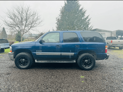 2 inch Lifted 2003 Chevy Tahoe 4WD