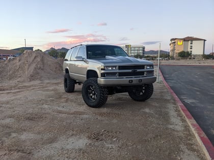 6 Inch Lifted 1999 Chevy Tahoe 4WD