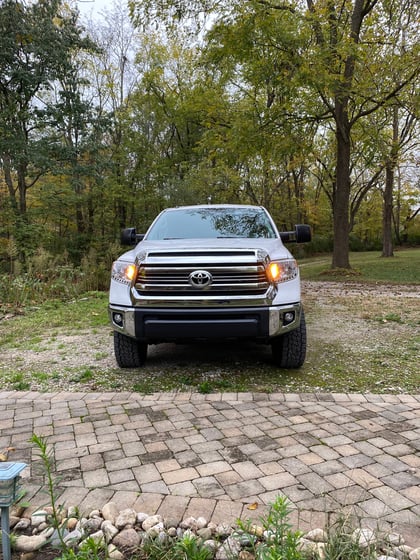 3.5 Inch Lifted 2016 Toyota Tundra 4WD
