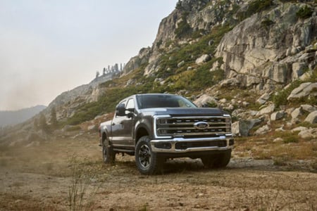 fords-new-workhorse-the-2023-f-series-super-duty-truck-image