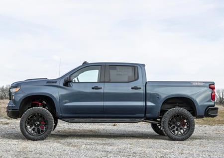 on-the-rise-explore-rough-countrys-most-in-demand-lift-kits-image