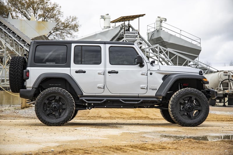 1.25 Inch Body Lift Kit | Jeep Wrangler JL/Wrangler Unlimited 4WD  (2018-2024) | Rough Country