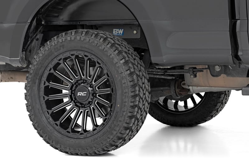 Rough Country 97 Series Wheel | One-Piece | Gloss Black